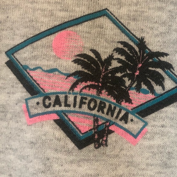 (SOLD) California Crewneck - Picture 2 of 4
